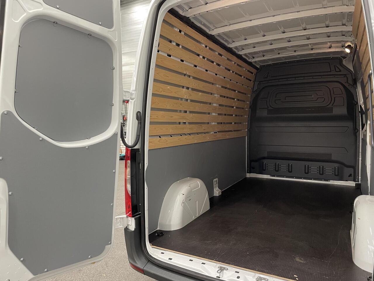 Mercedes-Benz SPRINTER 211 CDI L2H2 Aut-9 FWD Airco|Cruise Control|Navi MBUX|Camera|PDC VA