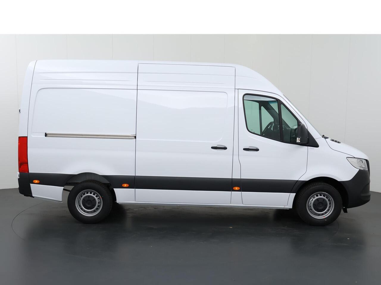 Mercedes-Benz SPRINTER 317 CDI GB L2H2 RWD PRO 317 L2H2 PRO