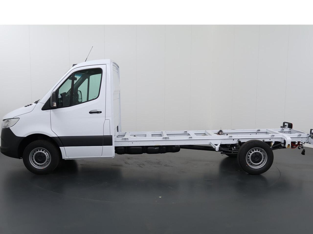 Mercedes-Benz SPRINTER 315 CDI Chassis L3 RWD PRO BPM VRIJ| Bijrijdersbank tweezits | 10 inch MBUX | AUTOMAAT | RDW GEKEURD