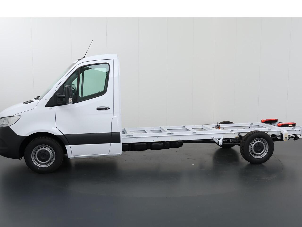 Mercedes-Benz SPRINTER 315 CDI Chassis L3 RWD PRO