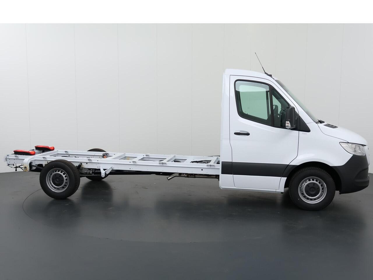 Mercedes-Benz SPRINTER 315 CDI Chassis L3 RWD PRO