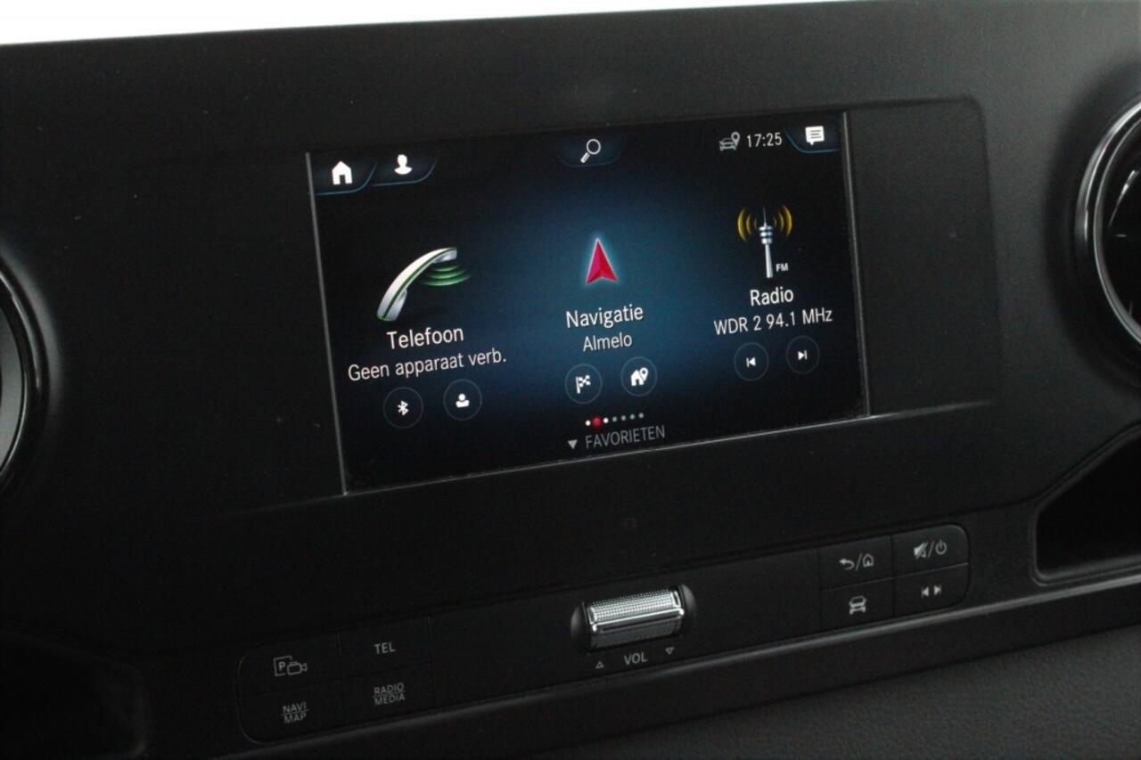 Mercedes-Benz SPRINTER 317 cdi bakwagen laadklep m-bux camera LMVelgen BPM vrij