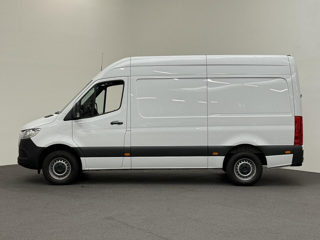 Mercedes-Benz SPRINTER 315 1.9 CDI L2H2 Automaat Airco Trekhaak Camera Navigatie