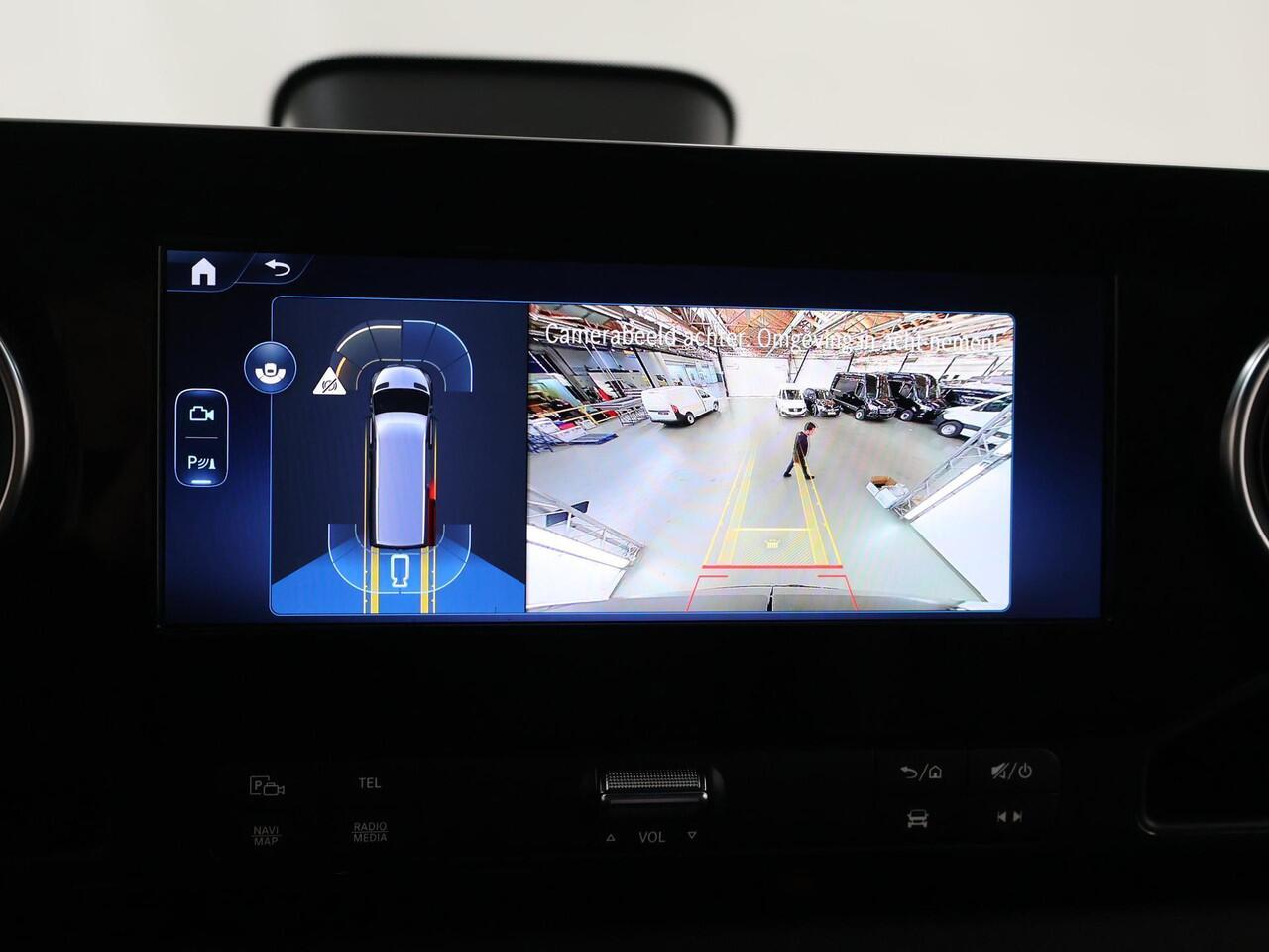 Mercedes-Benz SPRINTER 319 L2H2 RWD SELECT | LED | BPM VRIJ | DISTRONIC | WINTERPAKKET | LEER