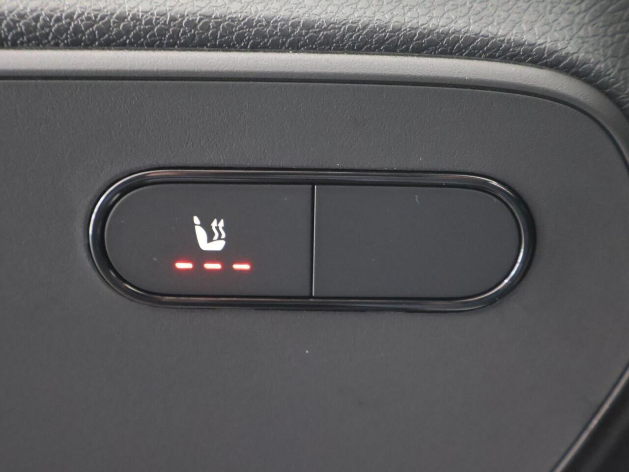 Mercedes-Benz SPRINTER 319 L2H2 RWD SELECT | LED | DISTRONIC | WINTERPAKKET | LEER | BPM VRIJ