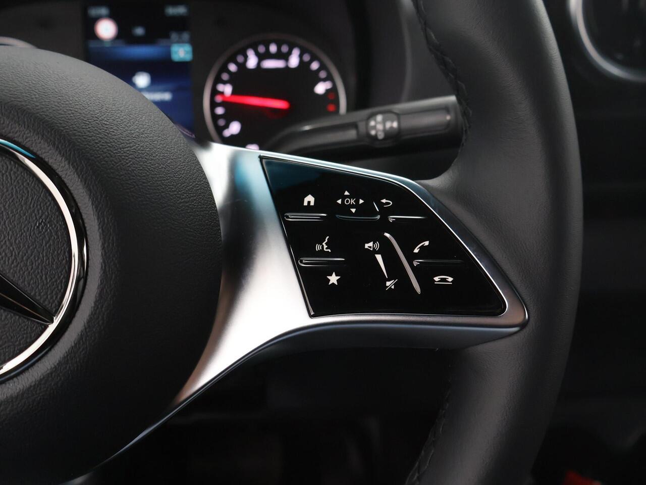 Mercedes-Benz SPRINTER 319 L2H2 RWD SELECT | LED | DISTRONIC | WINTERPAKKET | LEER | BPM VRIJ