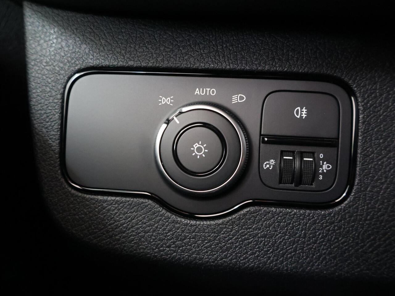 Mercedes-Benz SPRINTER 315 L2H2 RWD PRO | 3500kg TREKKEN | AUTOMAAT | 3-ZITS | CRUISE CONTROL