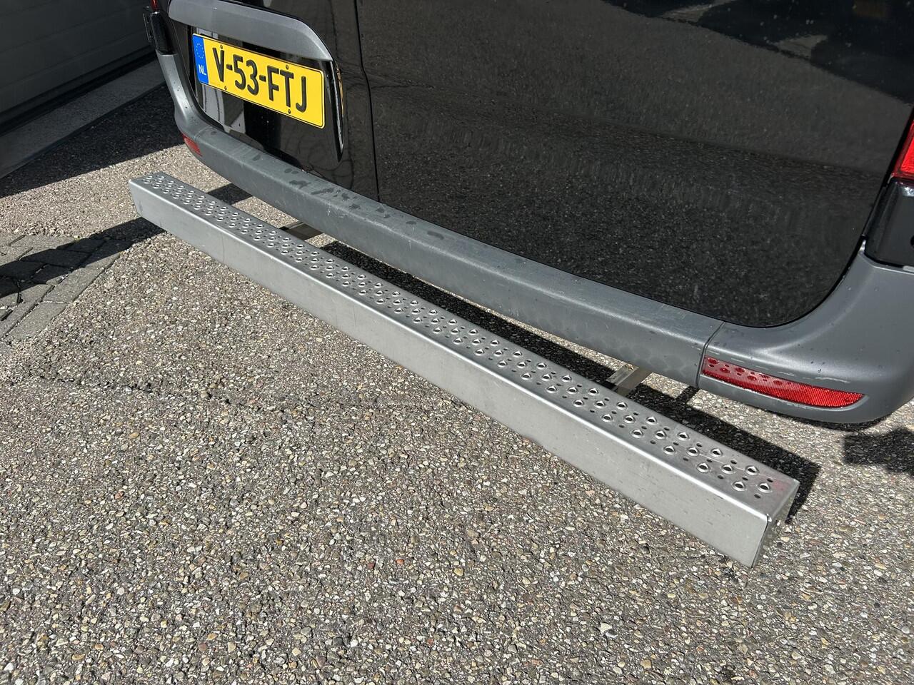 Mercedes-Benz SPRINTER 315 1.9 CDI L2H2 RWD