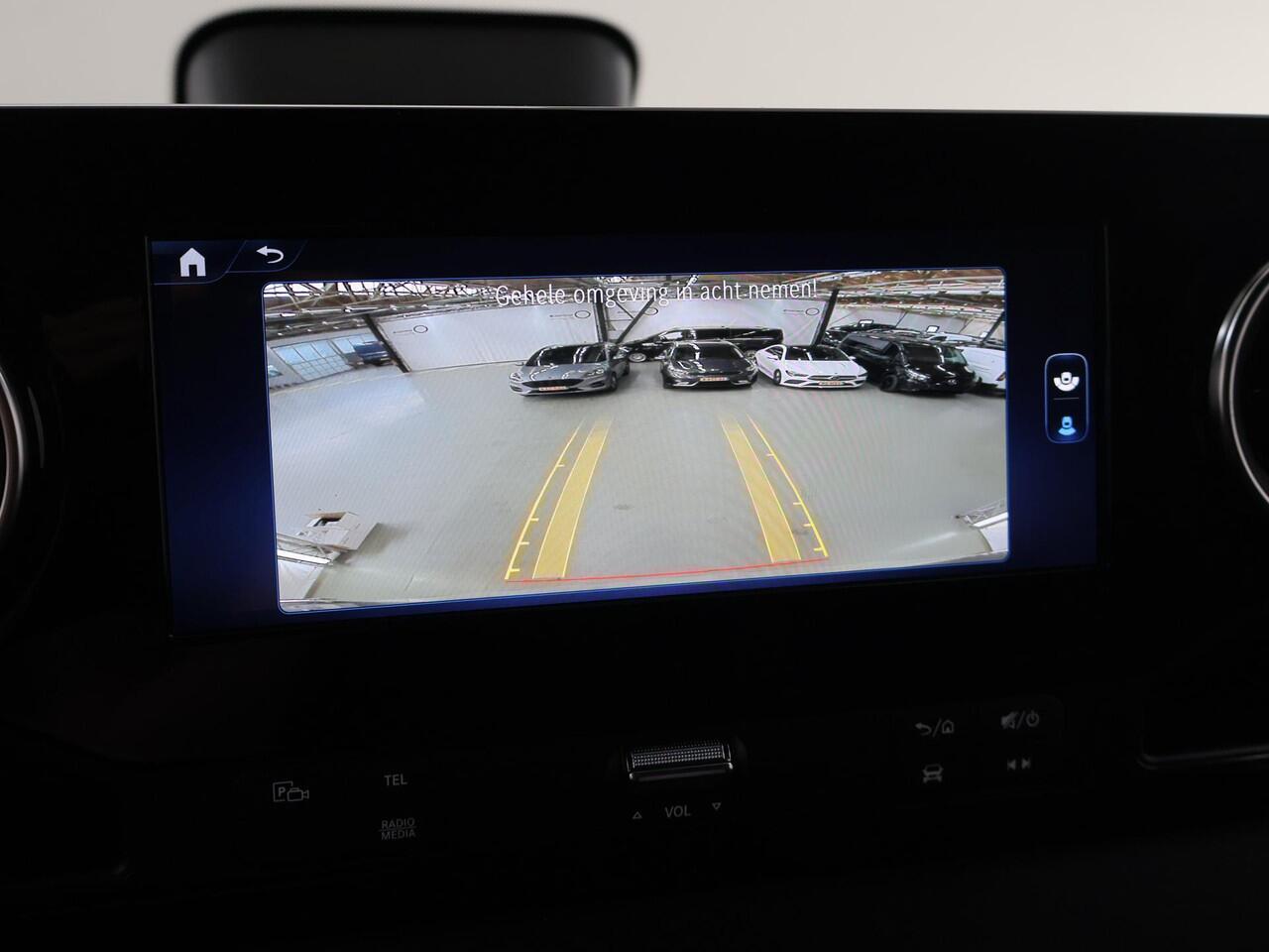 Mercedes-Benz SPRINTER 315 CDI | L2 H2 | RWD | Aut. | PRO | BPM VRIJ! | ACHTERUITRIJCAMERA | 3500 KG AHW | DODEHOEKASSISTENT | AIRCO | CRUISE | CARPLAY | ANDROID AUTO | METALLIC | 3-ZITS | MBUX SYSTEEM GROOT