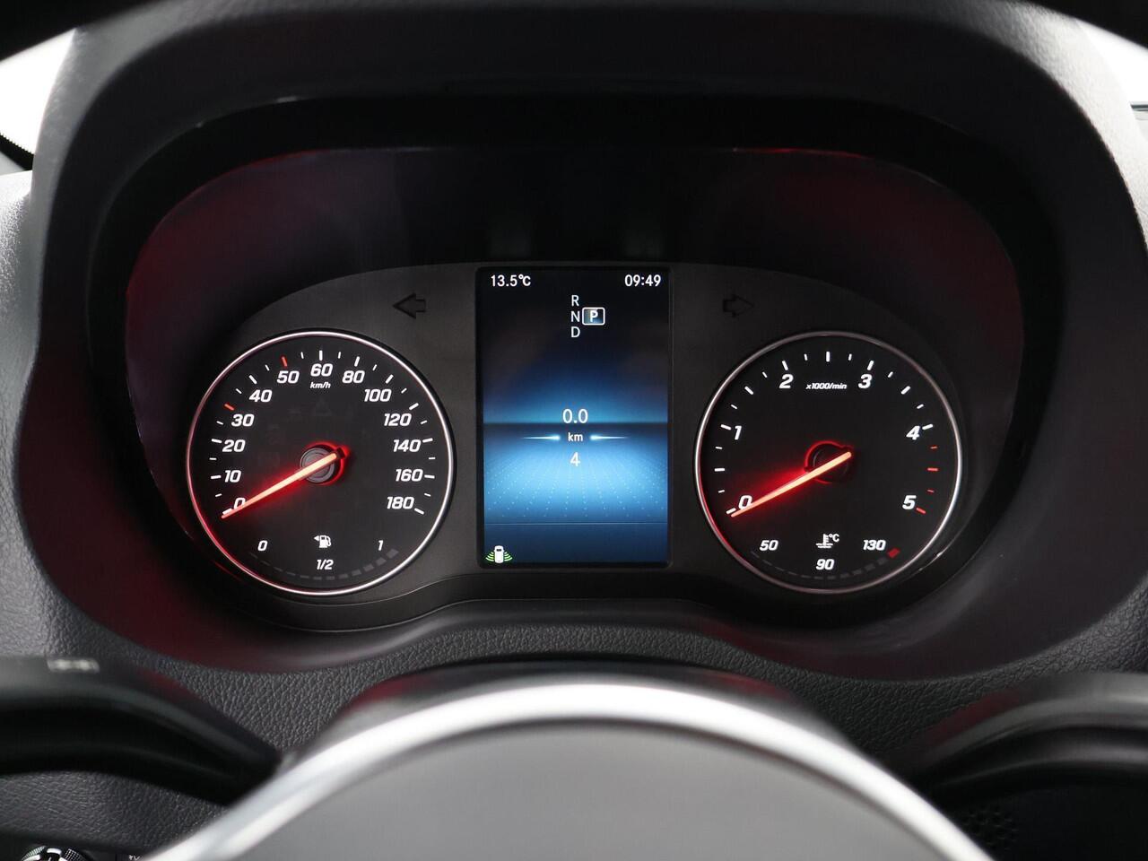 Mercedes-Benz SPRINTER 315 CDI GB L2 RWD 315 1.9 CDI L2H2 RWD | Navigatie | Stoelverwarming | Parkeercamera | Lederen Stuurwiel