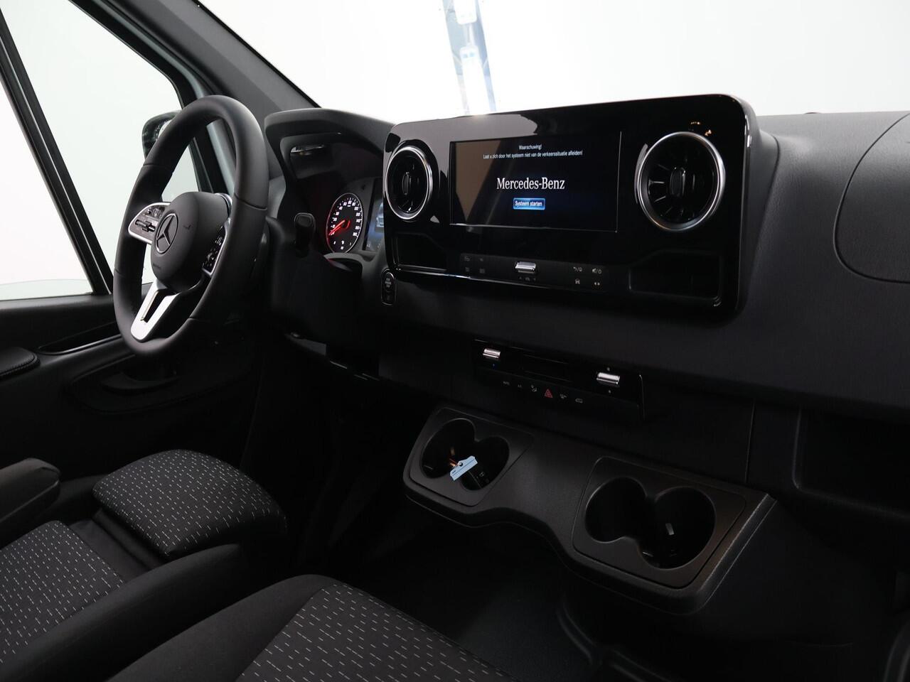 Mercedes-Benz SPRINTER 315 CDI GB L2 RWD 315 1.9 CDI L2H2 RWD | Navigatie | Stoelverwarming | Parkeercamera | Lederen Stuurwiel