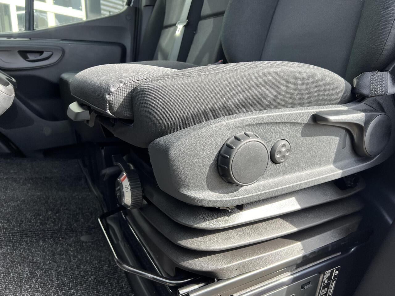 Mercedes-Benz SPRINTER 315 1.9 CDI L3H2 | LED verlichting | Geveerde stoel | 10,25 inch MBUX scherm | Opstap achter | Achteruitrijcamera | Cruise control