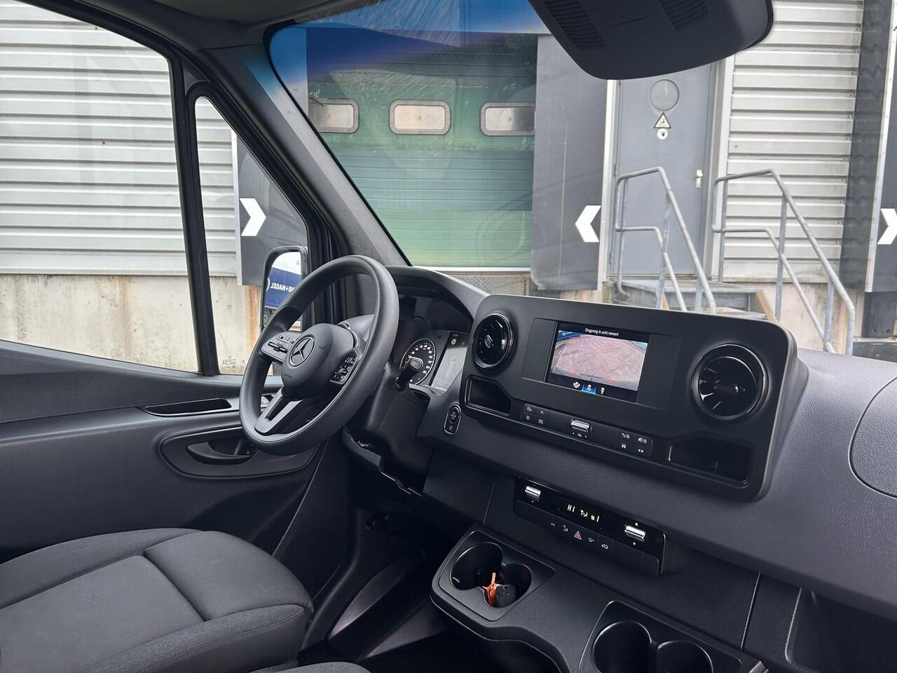 Mercedes-Benz SPRINTER 315 1.9 CDI L2H2 RWD