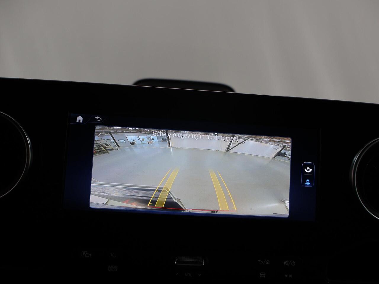 Mercedes-Benz SPRINTER 319 CDI Aut. | L2 H2 | Select | Laadklep | LED | 3-zits | Comfort-stoel | LM Velgen | Parkeercamera | Laadklep | Certified