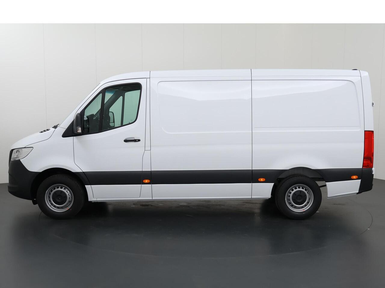Mercedes-Benz SPRINTER 315 CDI | L2 H1 | RWD | PRO | Parkeercamera | Airco | Dodehoekassistent | Zijwindassistent | Cruise Control | Chauffeursstoel |