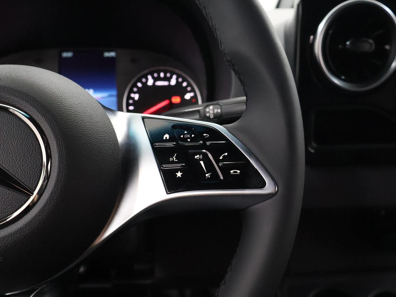 Mercedes-Benz SPRINTER 319 L2H2 RWD SELECT | LED | NAVIGATIE | DISTRONIC | WINTERPAKKET | ALARM