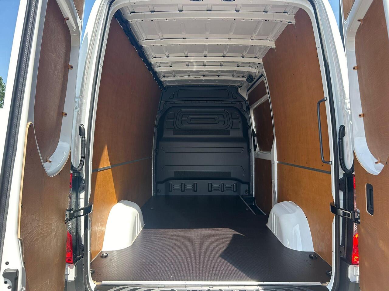 Mercedes-Benz SPRINTER 315 1.9 CDI L2 Pro HD | BPM VRIJ | SMARTPHONE INTERGRATIE PAKKET | COMFORTBESTUURDERS STOEL GEVEERD |