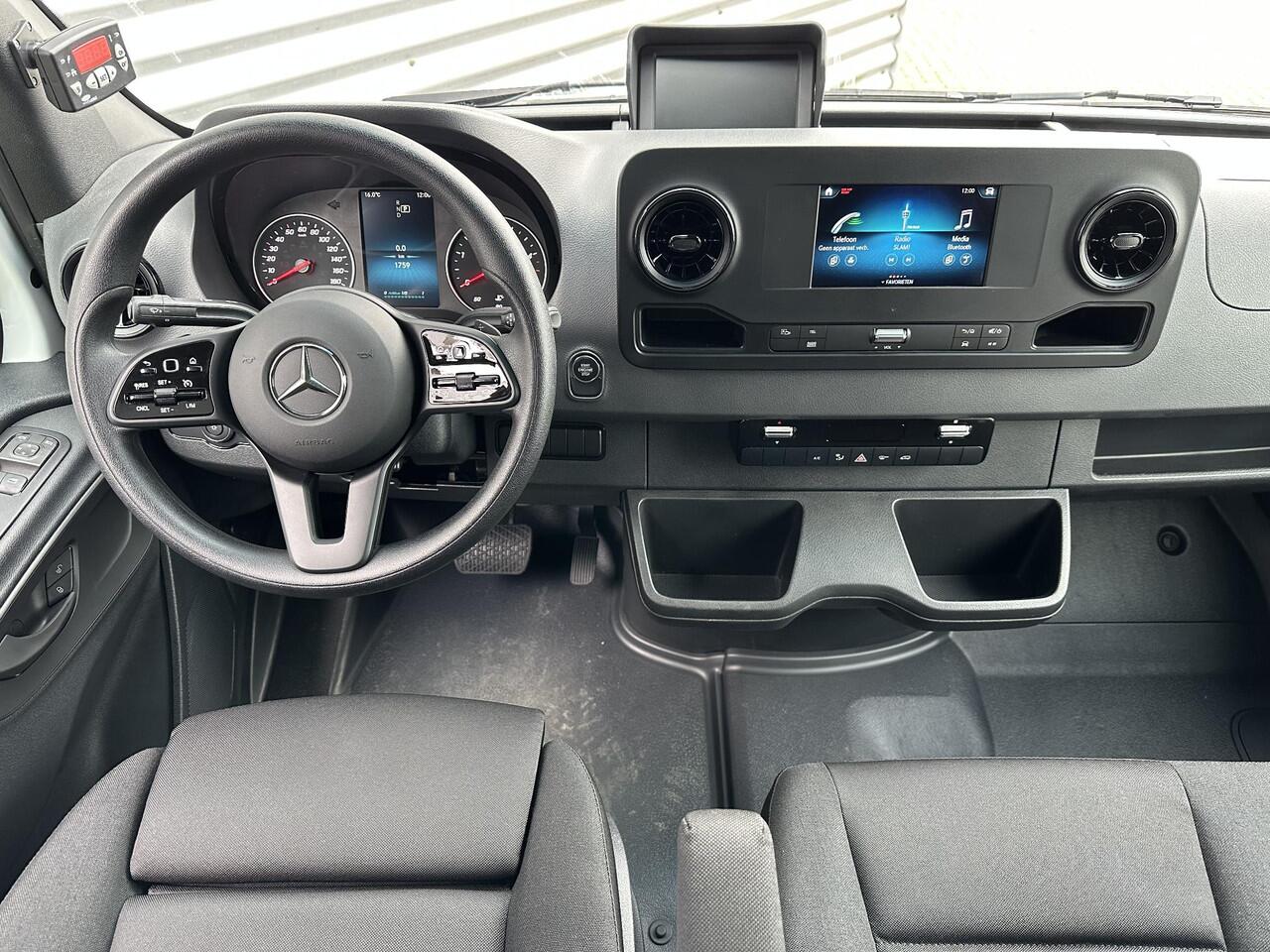 Mercedes-Benz SPRINTER 519 CDI Koeling-Vriezen Dag en Nacht Vleesvervoer Hangwerk Bakwagen