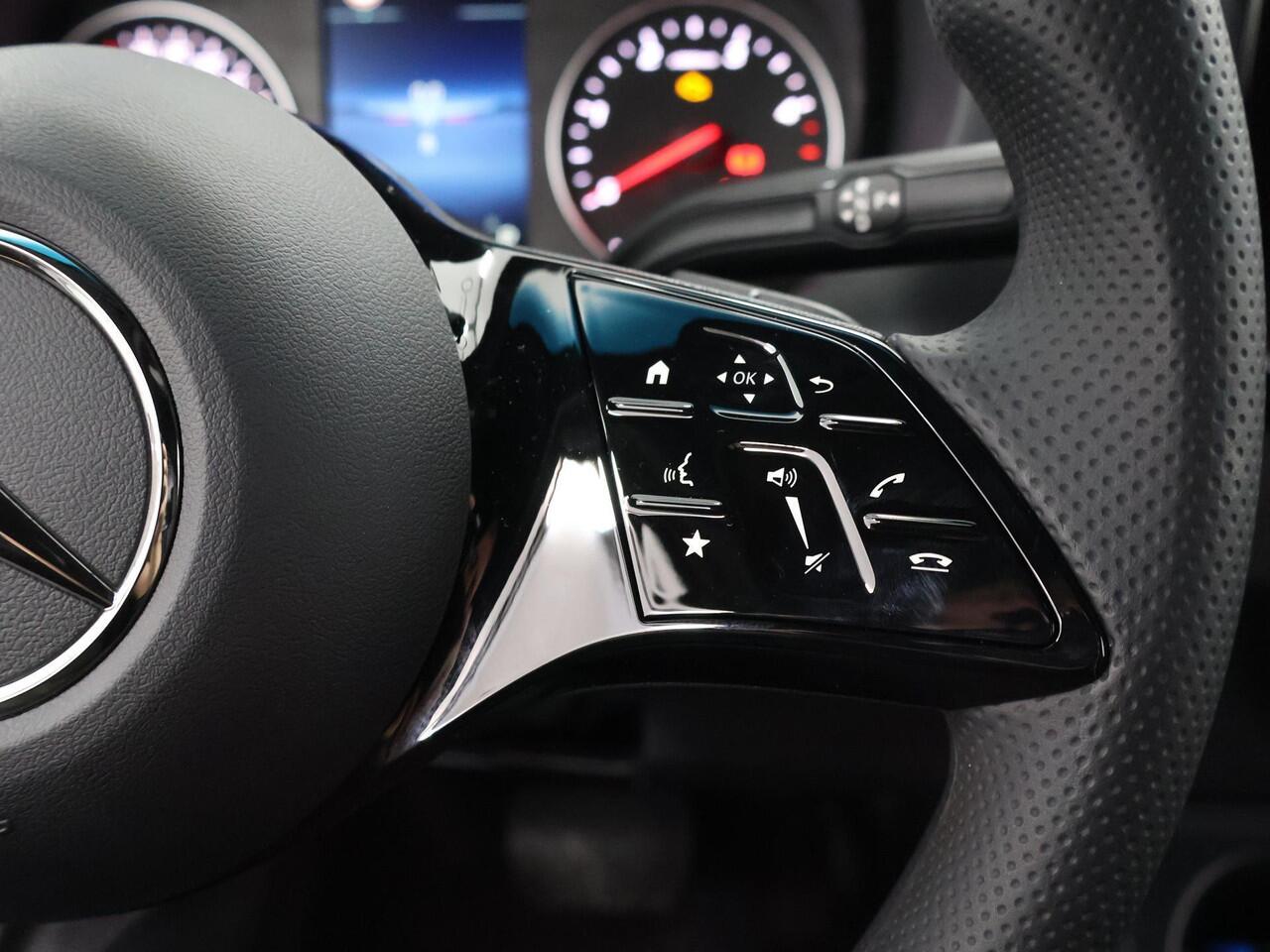 Mercedes-Benz SPRINTER 317 CDI GB L2 RWD PRO | AUTOMAAT | 3500KG TREKKEN | CAMERA | CRUISE CONTROL | APPLE CARPLAY