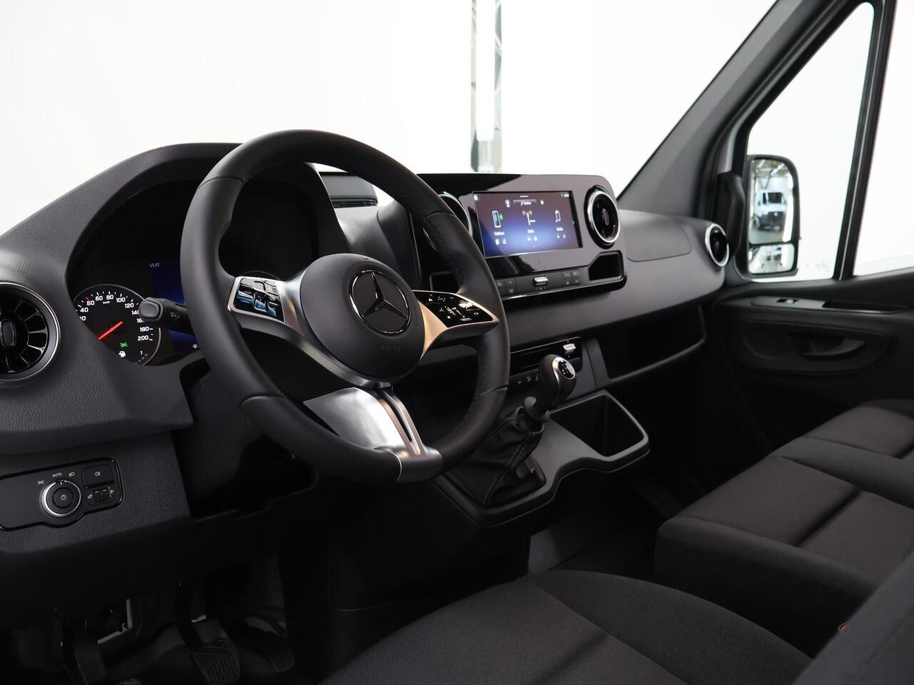 Mercedes-Benz SPRINTER 315 CDI | L2 H1 | RWD | PRO | Parkeercamera | Airco | Dodehoekassistent | Zijwindassistent | Cruise Control | Chauffeursstoel |