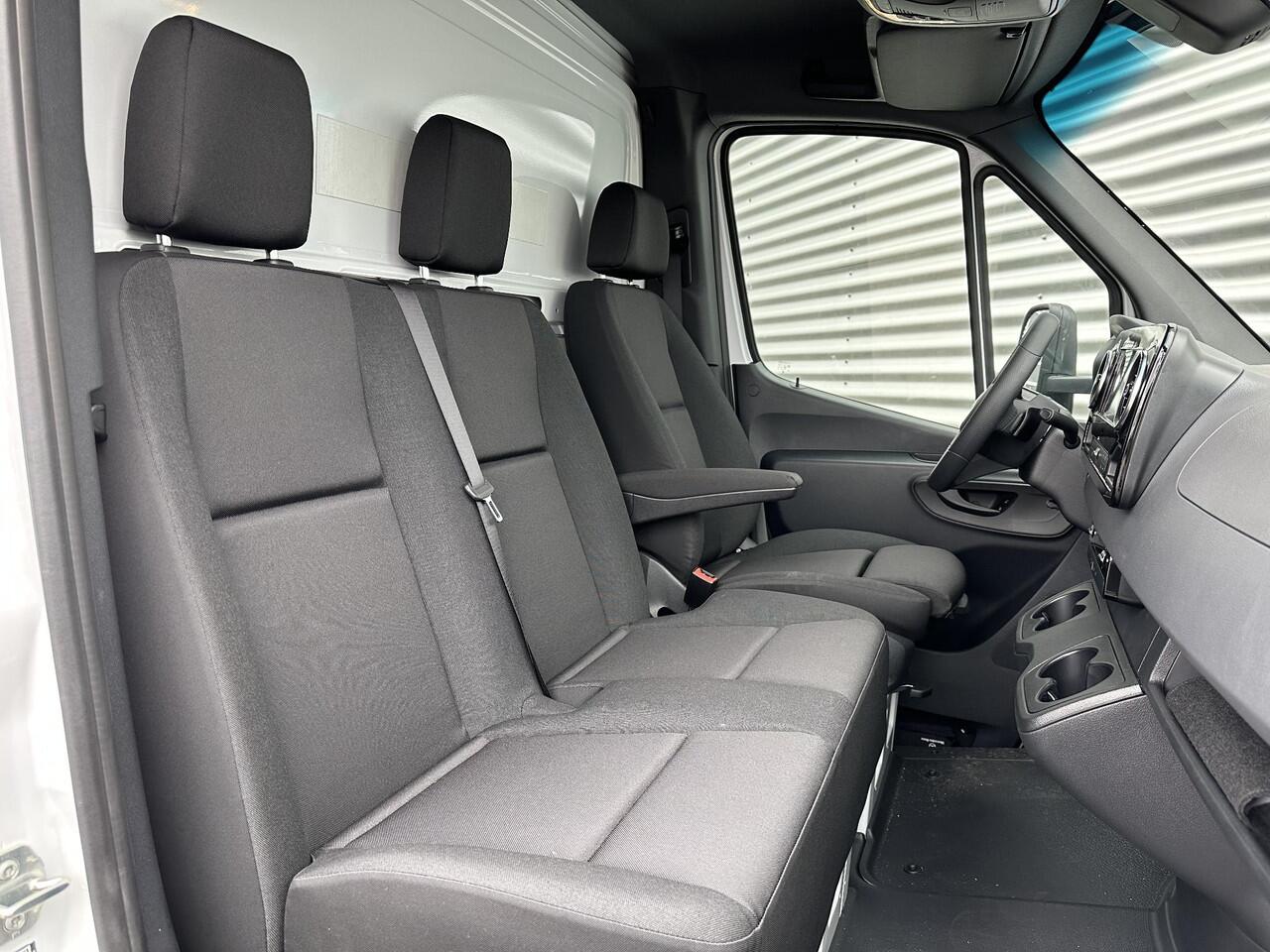 Mercedes-Benz SPRINTER 317 CDI Bakwagen Laadklep
