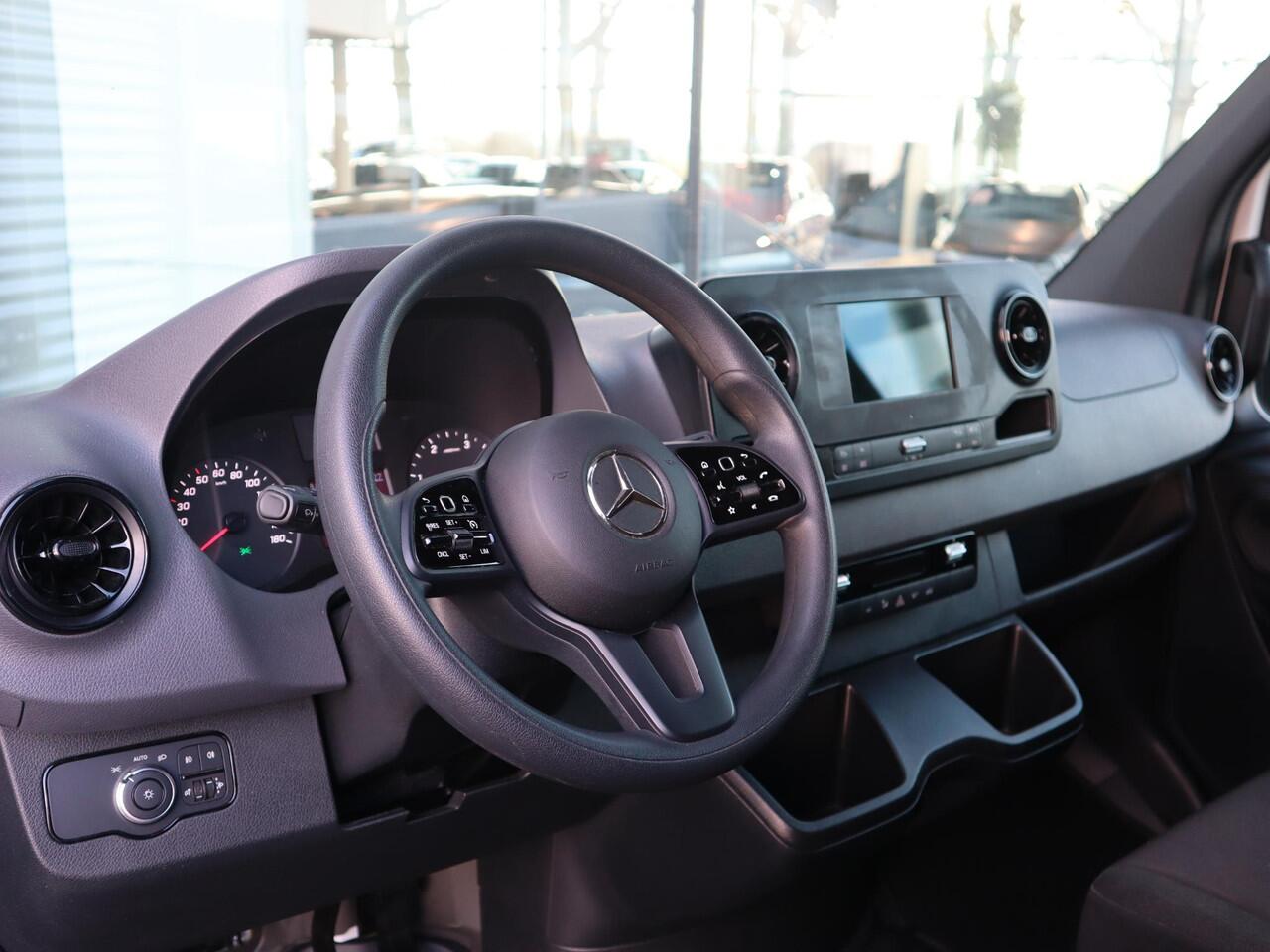 Mercedes-Benz SPRINTER 317 CDI L2H2 AUT.