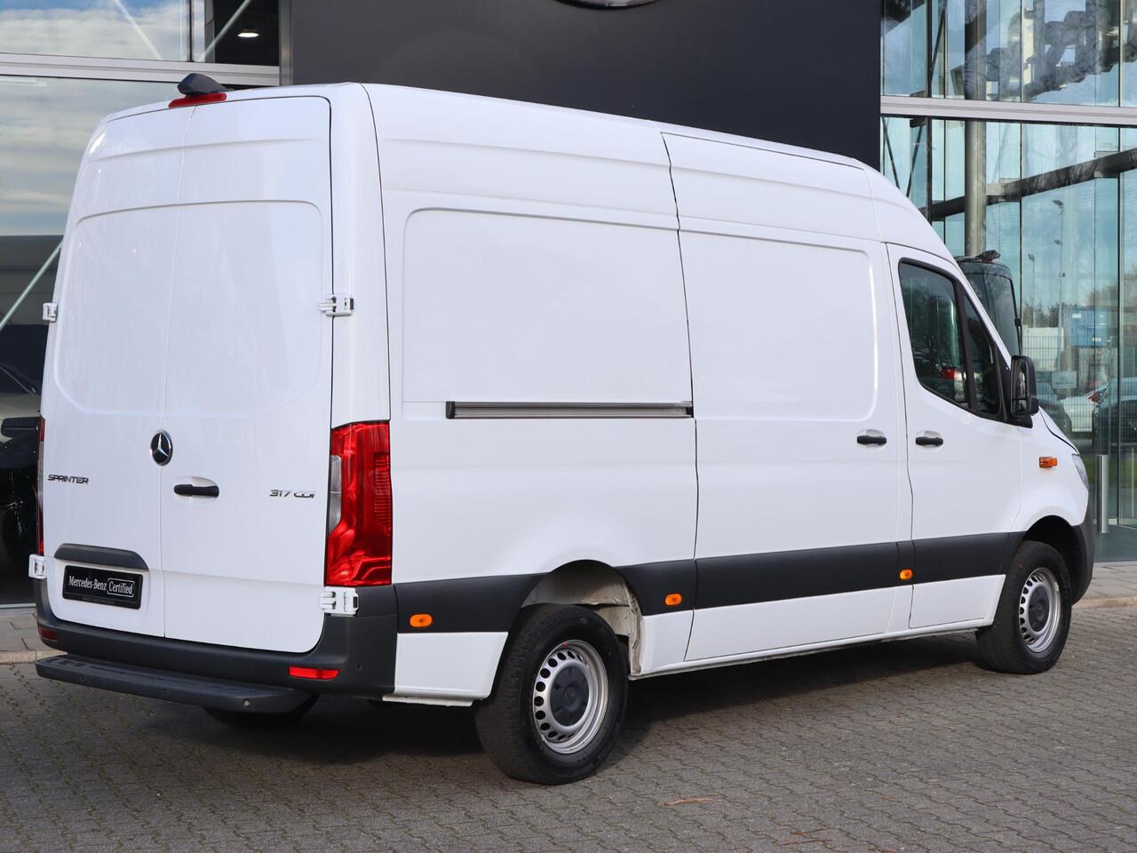 Mercedes-Benz SPRINTER 317 CDI L2H2 AUT.