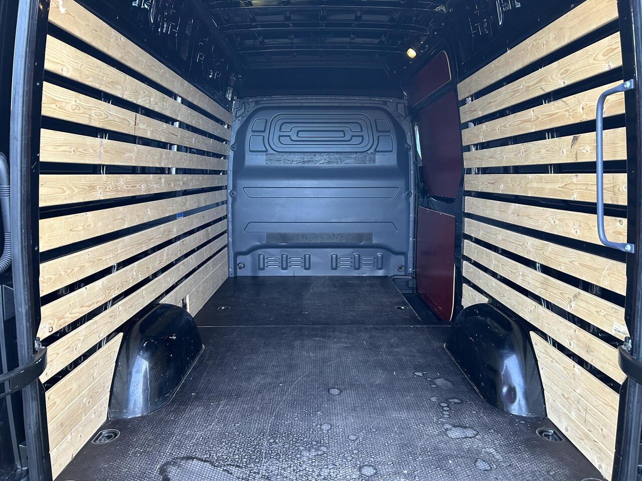 Mercedes-Benz SPRINTER 315 1.9 CDI L2H2 RWD | Stoelverwarming | Navigatie | Cruise Control