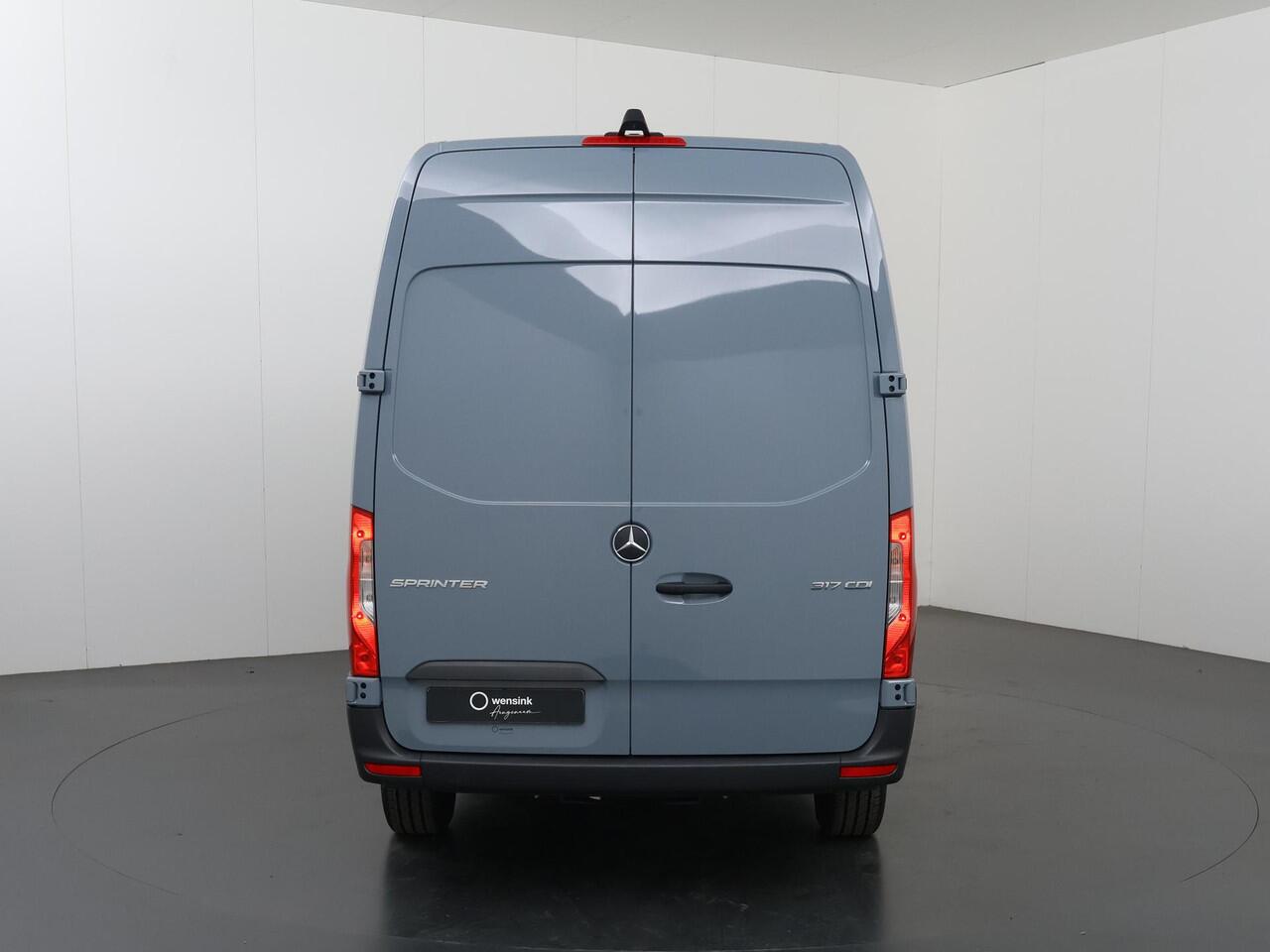 Mercedes-Benz SPRINTER 317 CDI | Aut. | L2 H2 | Pro | | Achteruitrijcamera | Verwarmde Comfortstoel Bestuurder met Bijrijdersbank | Airco | Apple Carplay/Android Auto | 3500 KG AHW Voorbereiding | Certified |