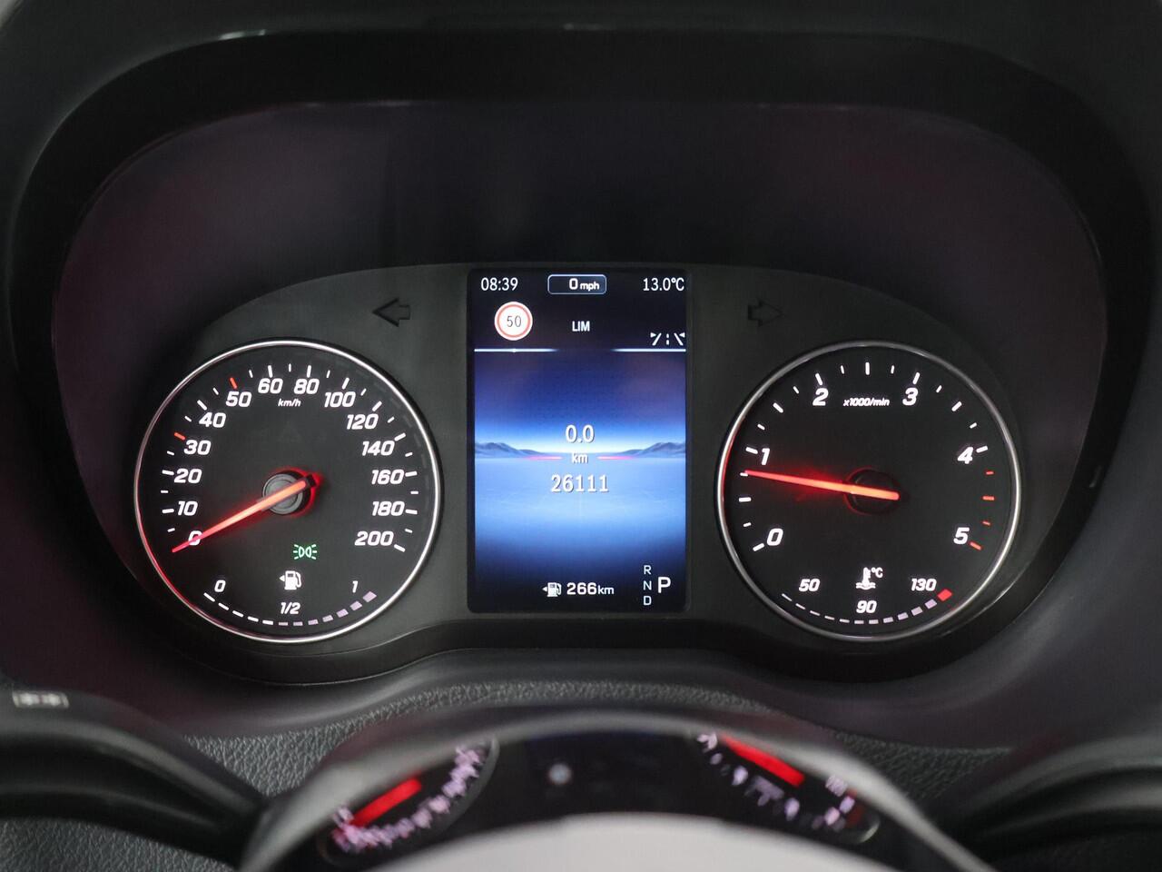 Mercedes-Benz SPRINTER 317 CDI | Aut. | L2 H2 | Pro | 3 zits | Stoelverwarming | Achteruitrijcamera | Betimmering | Laadvloer | Apple Carplay / Android Auto | Certified