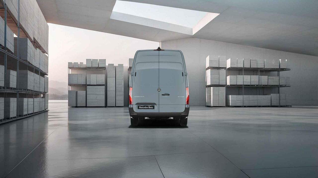 Mercedes-Benz SPRINTER 317 CDI L2 H2 Pro | Verwarmde Chauffeursstoel | Bijrijdersbank | Spiegelpakket | Achteruitrijcamera | Airco | Cruisecontrol | Dodehoekassistent | 3500kg AHW | Certified |