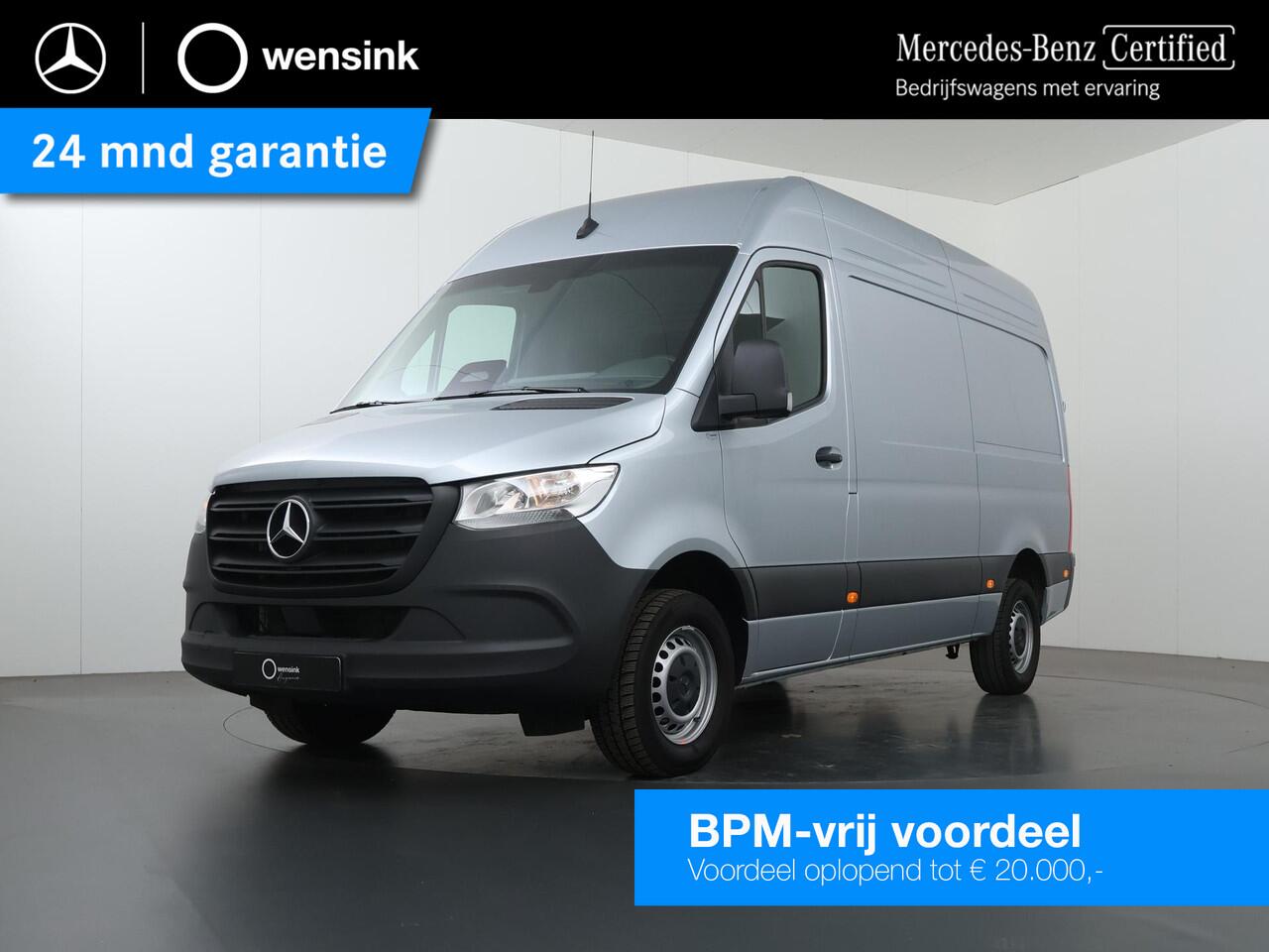 Mercedes-Benz SPRINTER 315 CDI | L2 H2 | PRO | 3500 KG. AHW | 3 zits | Achteruitrijcamera | Betimmering | Laadvloer | Apple Carplay/Android Auto | Certified