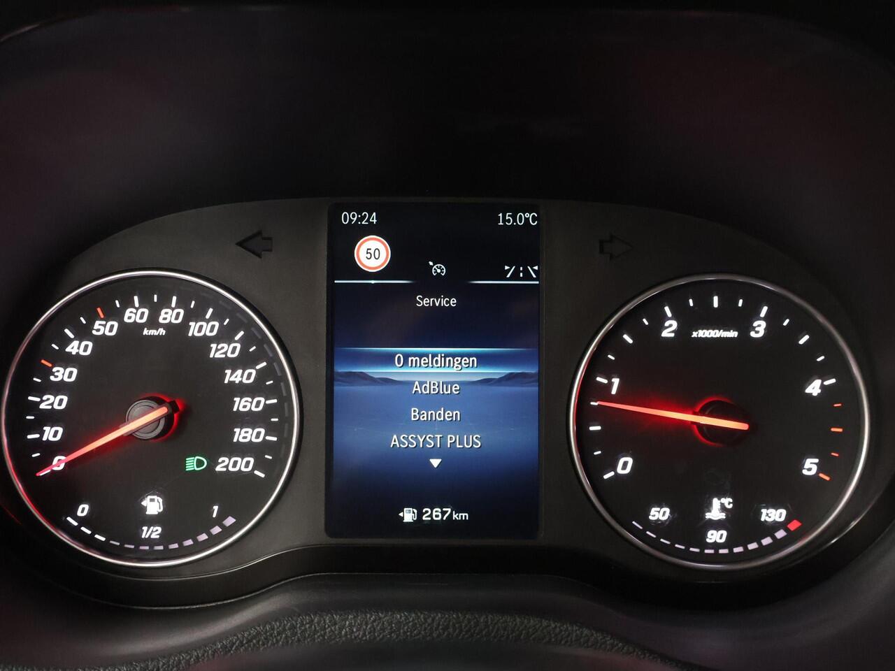 Mercedes-Benz SPRINTER 315 CDI | L2 H2 | PRO | 3500 KG. AHW | 3 zits | Achteruitrijcamera | Betimmering | Laadvloer | Apple Carplay/Android Auto | Certified