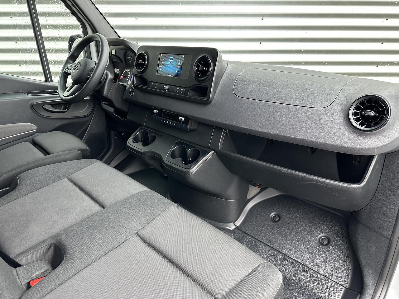 Mercedes-Benz SPRINTER 317 CDI L2H2 Automaat Carplay Navigatie Camera 3500kg Trekgewicht