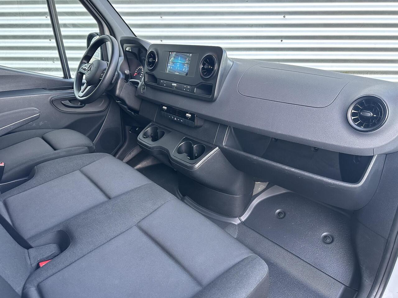 Mercedes-Benz SPRINTER 317 CDI L2H2 Automaat Carplay Navigatie Camera 3500kg Trekgewicht