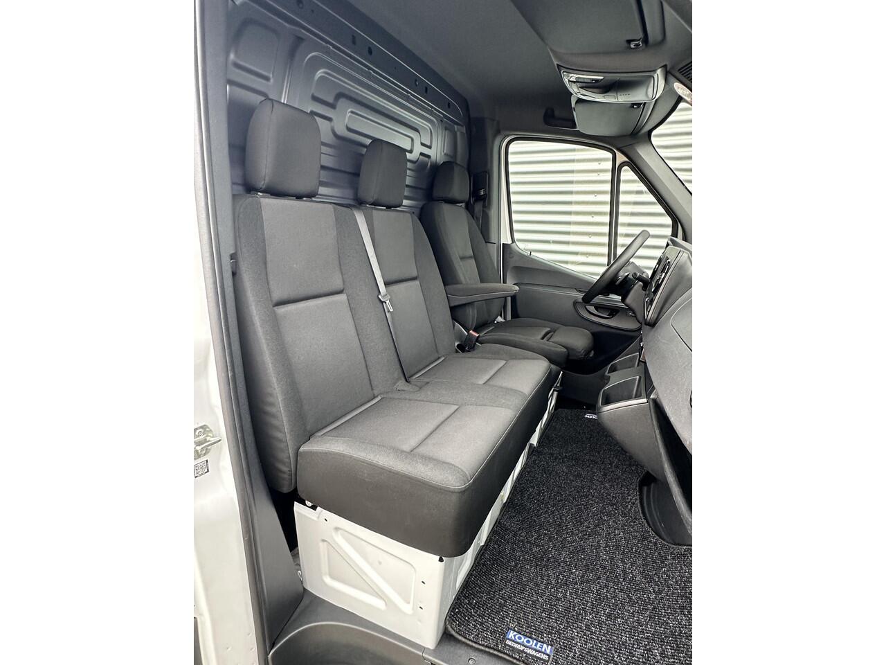 Mercedes-Benz SPRINTER 317 CDI L2H2 navi/camera/aut/mf stuur