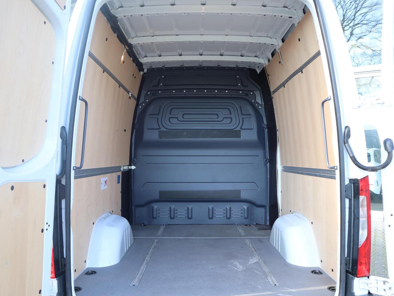 Mercedes-Benz SPRINTER 317 CDI L2H2 DUBBELE CABINE