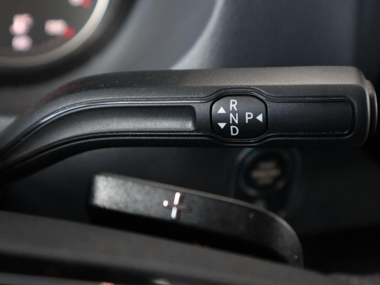 Mercedes-Benz SPRINTER 317 CDI L2H2 FACEL. LED 3.5T TREKHAAK