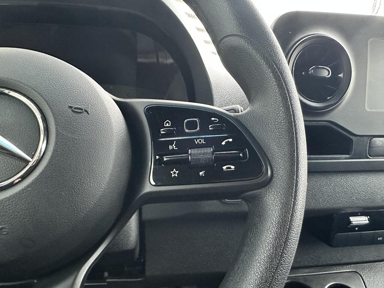 Mercedes-Benz SPRINTER 317 CDI L2H2 Automaat Carplay Navigatie Camera 3500kg Trekgewicht