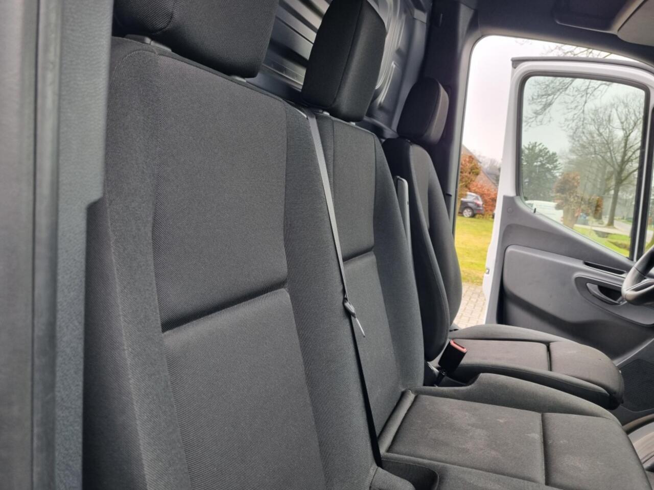 Mercedes-Benz SPRINTER PRO 317 CDI Aut LED Mbux Navi Stoelverw