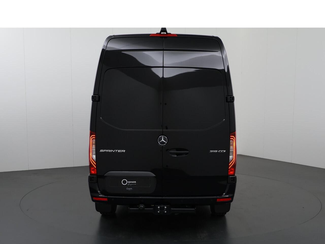 Mercedes-Benz SPRINTER 319 CDI | SELECT | L2 H2 | 190 PK | AUT. | | Aluca Kasten Inrichting | Vloer | Wand | Sidebars | BPM VRIJ | LEDEREN BEKLEDING | NAVIGATIE | STANDKACHEL | LED | 3500 KG TREKHAAK | PARKEERCAMERA | PARKEERSENSOREN | CARPLAY / ANDROID AUTO | LAADRUIMTE BETIMM