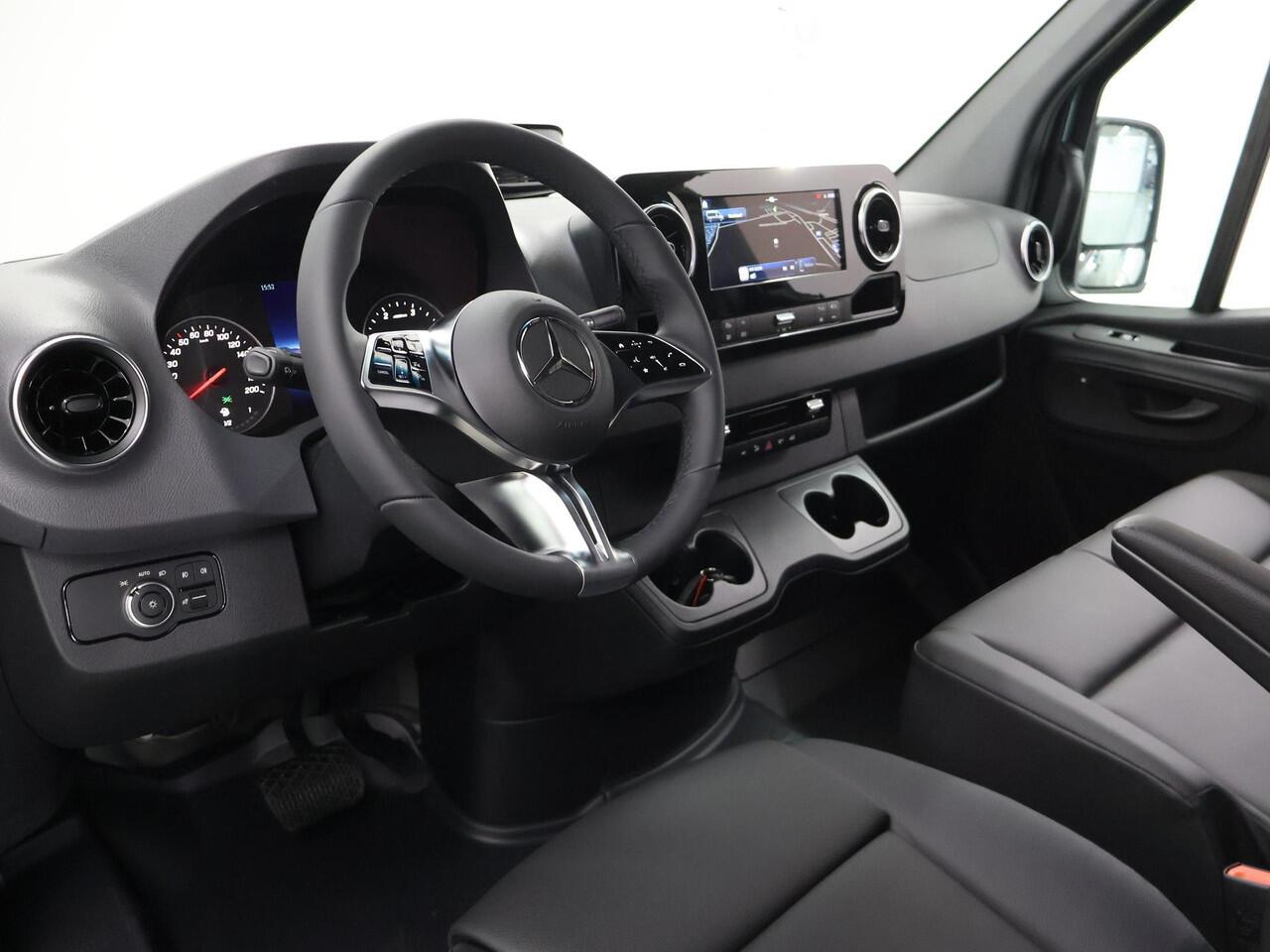 Mercedes-Benz SPRINTER 319 CDI L2 H2 Select | | BPM VRIJ | 3500 kg TREKKEN | 3-zits | Leder | Parkeersensoren | Climate Control | Achteruitrijcamera | Airco | Cruise Control | LED Koplampen |