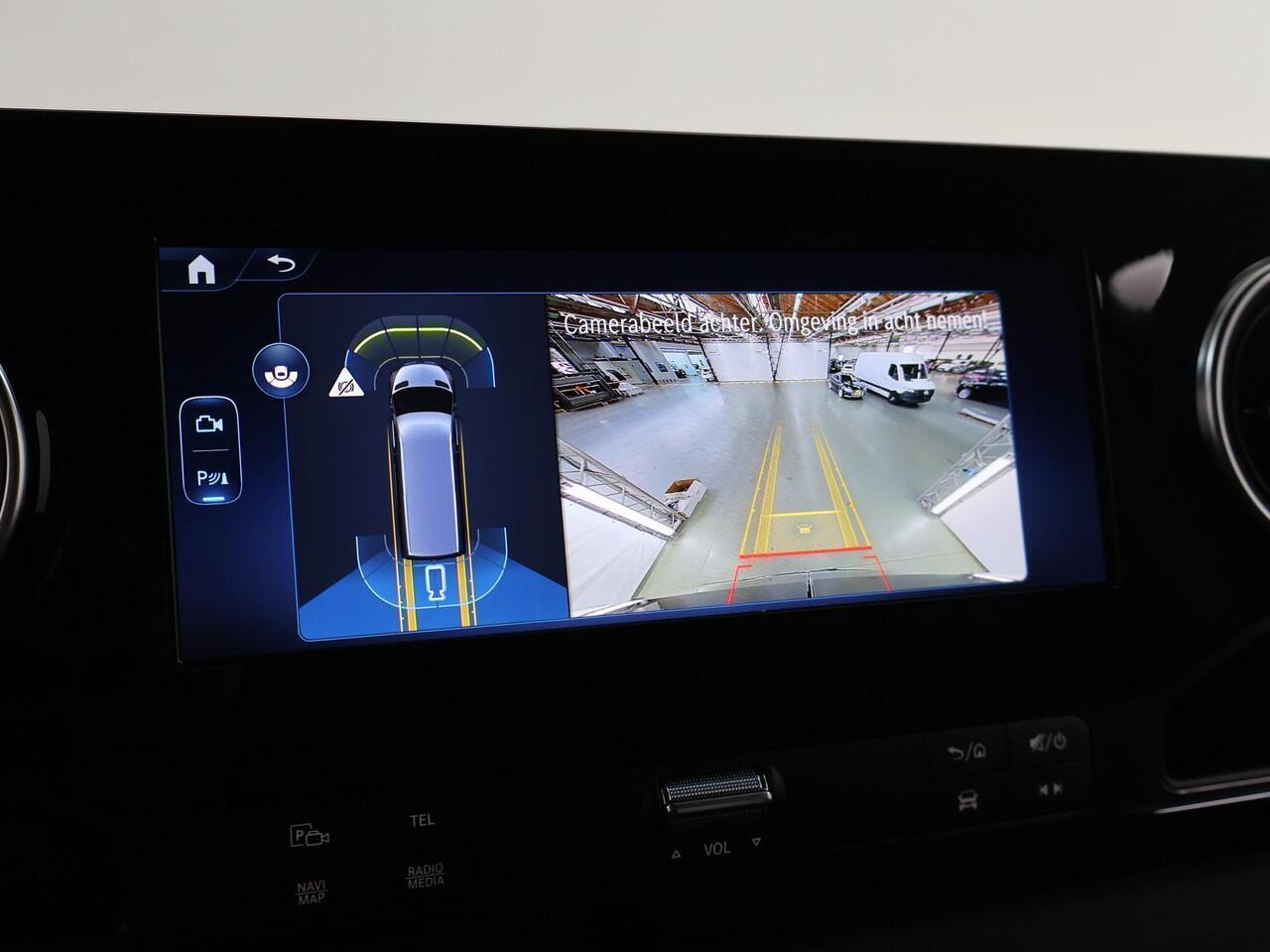 Mercedes-Benz SPRINTER 319 CDI L2 H2 Select | | BPM VRIJ | 3500 kg TREKKEN | 3-zits | Leder | Parkeersensoren | Climate Control | Achteruitrijcamera | Airco | Cruise Control | LED Koplampen |