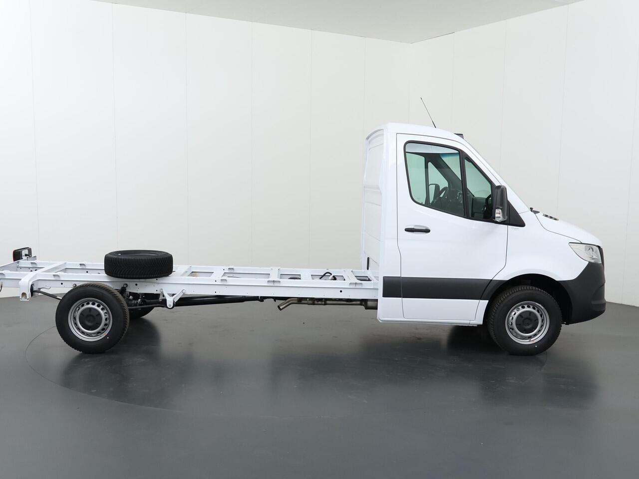 Mercedes-Benz SPRINTER 315 CDI | Aut. | Chassis | L3 | 3500 KG. AHW | Airco | Cruise Control | MBUX Navigatie | Apple Carplay/Android Auto | Lane-Assist | Vierseizoenenbanden | Comfort Bestuurdersstoel | 3500 KG. AHW | ELKE OPBOUW MOGELIJK