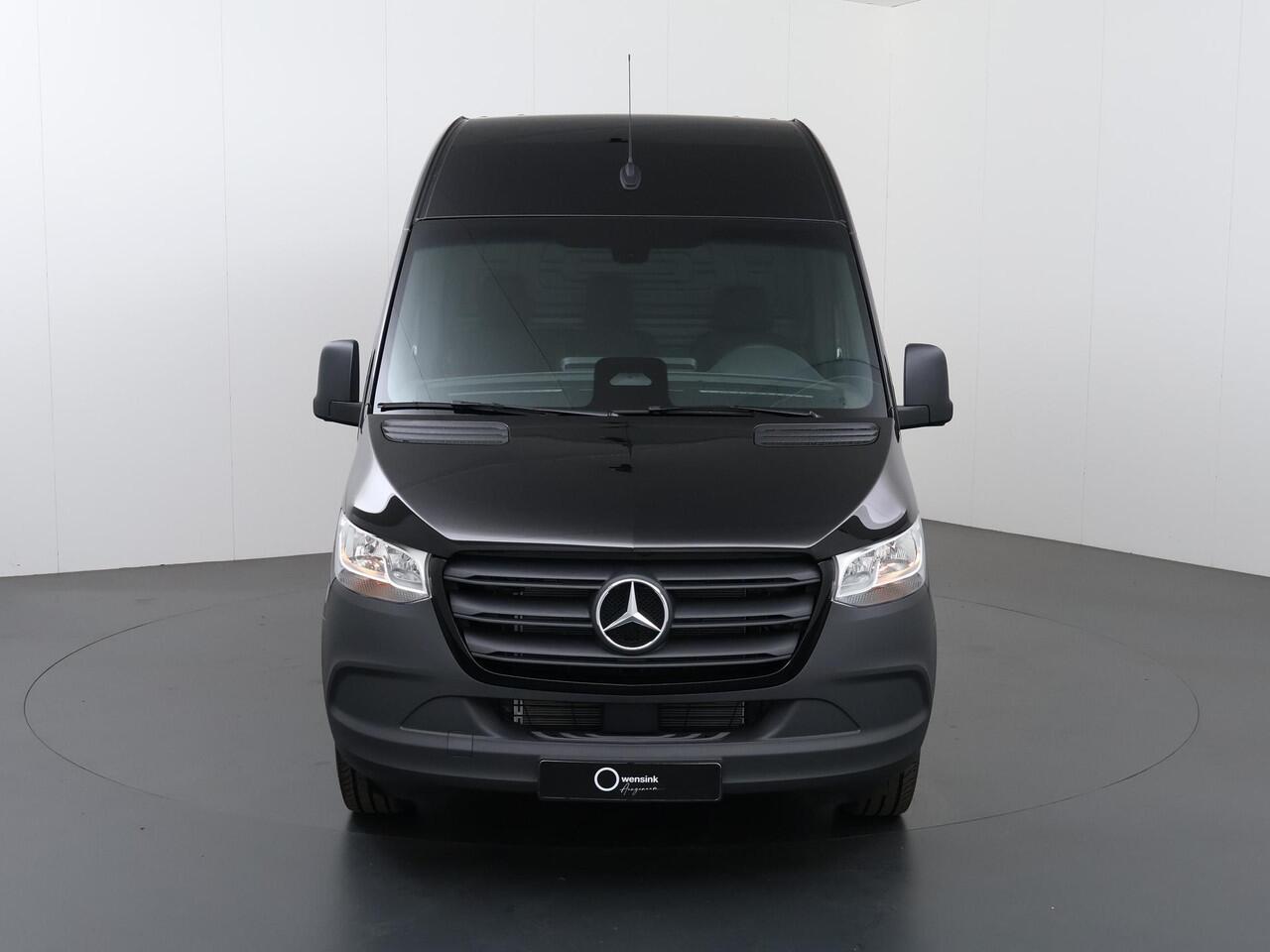 Mercedes-Benz SPRINTER 317 CDI L2 H2 RWD PRO | Achteruitrijcamera | Smartphone integratie pakket | 10.25" MBUX Systeem | 3500 KG Trekgewicht |