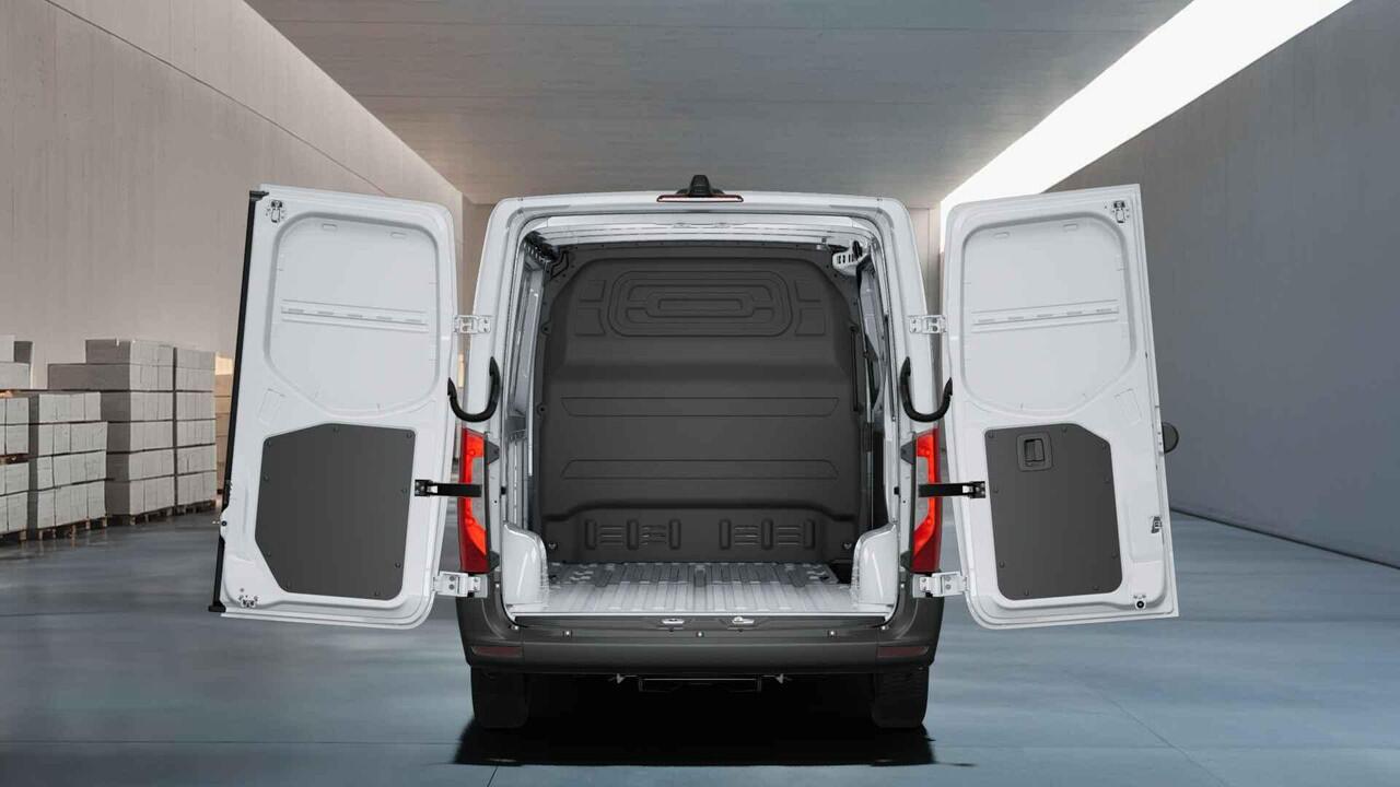 Mercedes-Benz SPRINTER 315 CDI L2 RWD Pro