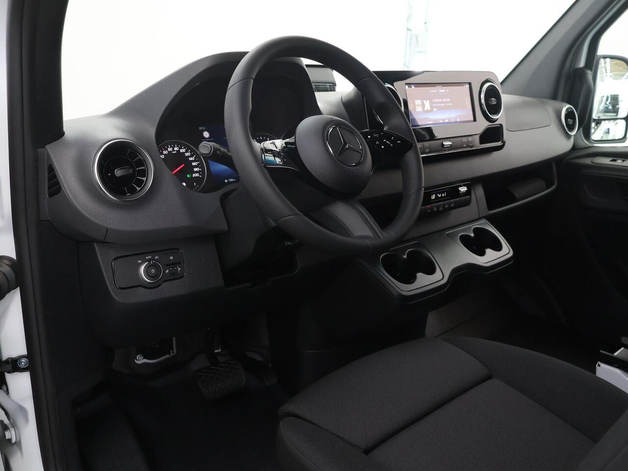 Mercedes-Benz SPRINTER 315 CDI | Aut. | L2 H2 | PRO | 3500 KG. AHW | Apple Carplay / Android Auto | Achteruitrijcamera | Lane-Assist | Side-Assist | Comfort-stoelen | Cruise Control | 3500 KG. AHW |