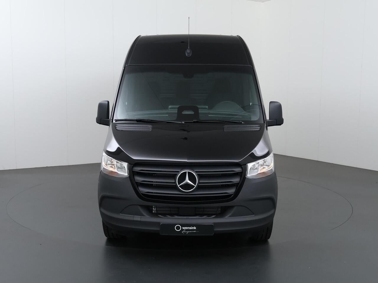 Mercedes-Benz SPRINTER 315 CDI | L2 H2 | Aut. | RWD | PRO | BPM VRIJ! | 3500 KG AHW | CARPLAY | ANDROID AUTO | 3-ZITS | CRUISE | CAMERA | AIRCO | SPOORASSISTENT | DODEHOEKDETECTIE | METALLIC