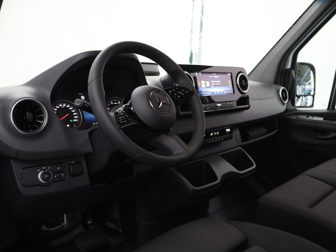 Mercedes-Benz SPRINTER 315 CDI Open Laadbak L3 RWD PRO | | Trekgewicht 3500 kg | 3 zits | Achteruitrijcamera | Cruise Control | Airco | Climate Control |