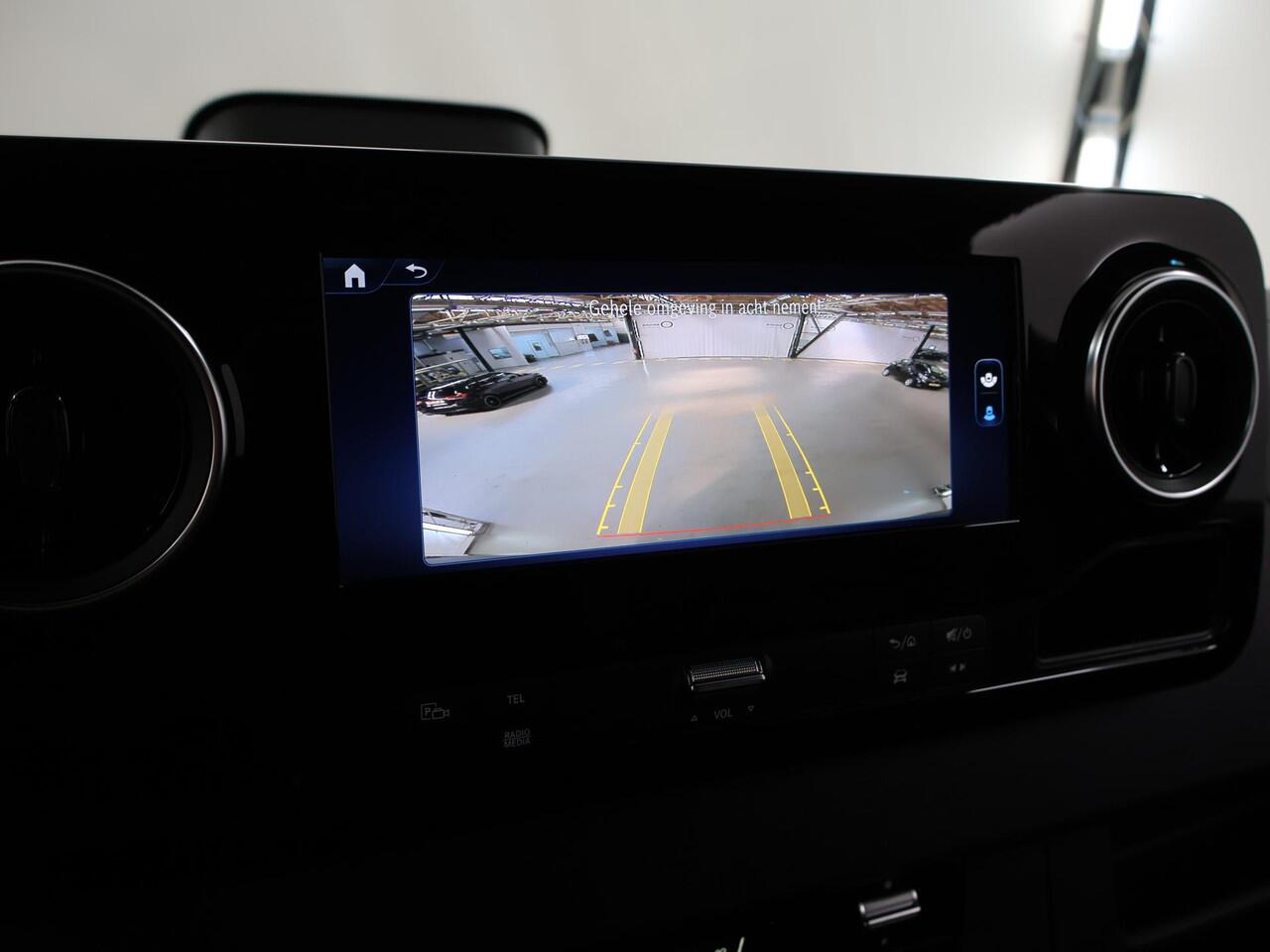 Mercedes-Benz SPRINTER 315 CDI | L2 H2 | Aut. | RWD | PRO | BPM VRIJ! | 3500 KG AHW | CARPLAY | ANDROID AUTO | 3-ZITS | CRUISE | CAMERA | AIRCO | SPOORASSISTENT | DODEHOEKDETECTIE | METALLIC